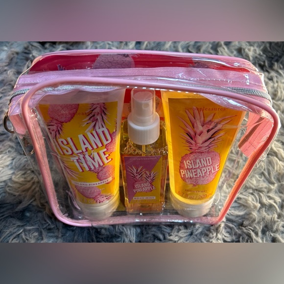 Simple Pleasures Island Time Pineapple 3 Piece Bath Set - Picture 3 of 3